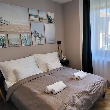 Dotis Apartman Тата Экстерьер фото