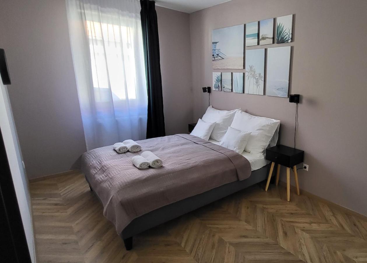 Dotis Apartman Тата Экстерьер фото
